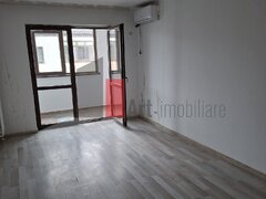 Metalurgiei, Aparatorii Patriei, apartament cu 3 camere de vanzare, cu centrala